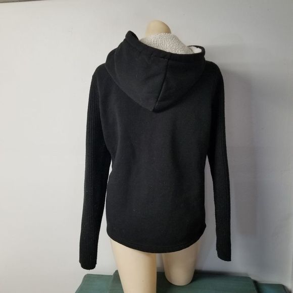 Effect black hoodie sweater with knit sleeve - Picture 2 of 11